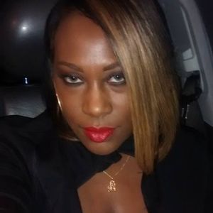 Meet your Posher, Rochelle